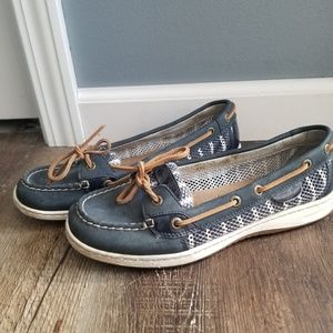 Sperry boat shoes